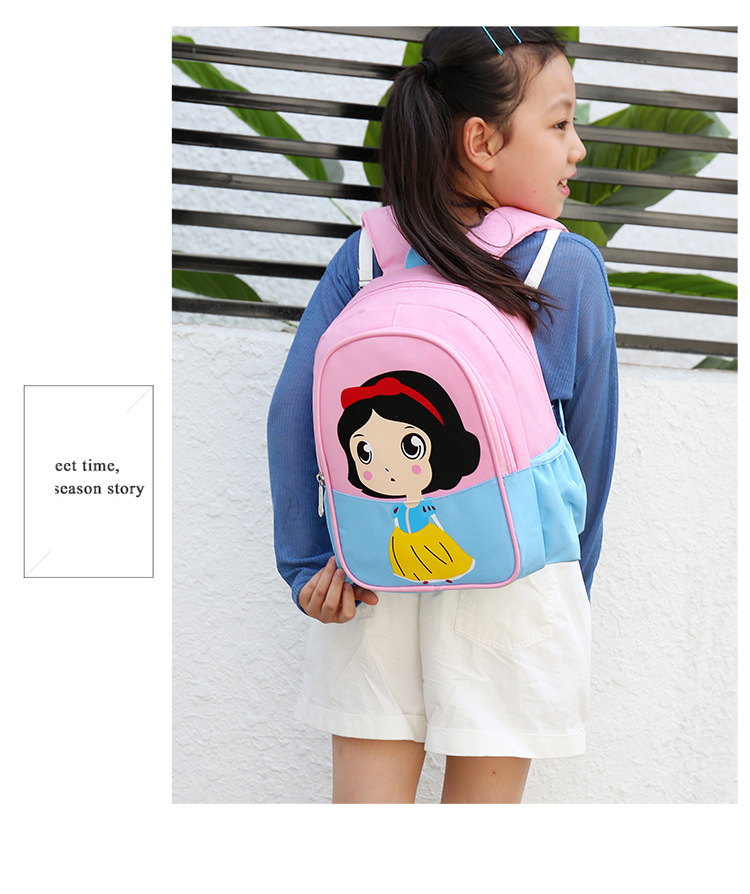 And a small Backpack for preschool children, portable and express it in cartoon bag for grade 1 ~ 3 double shoulder kindergarten