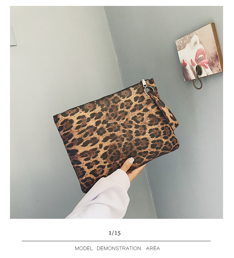 INS Clutch Female 2020 Trendy Korean Style Leopard Print Elegance Retro Hong Kong Style Fashion Tablet Bag