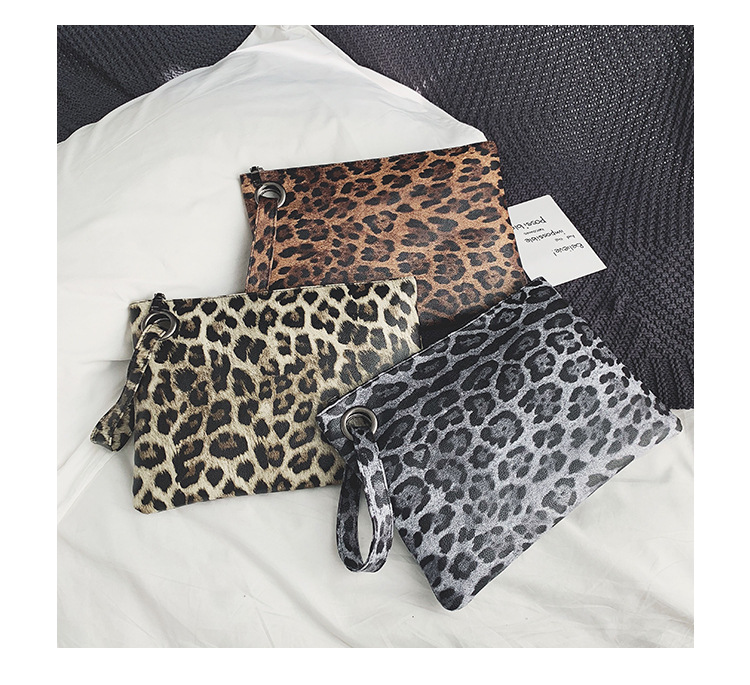 INS Clutch Female 2020 Trendy Korean Style Leopard Print Elegance Retro Hong Kong Style Fashion Tablet Bag