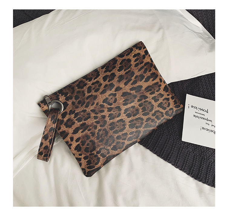 INS Clutch Female 2020 Trendy Korean Style Leopard Print Elegance Retro Hong Kong Style Fashion Tablet Bag