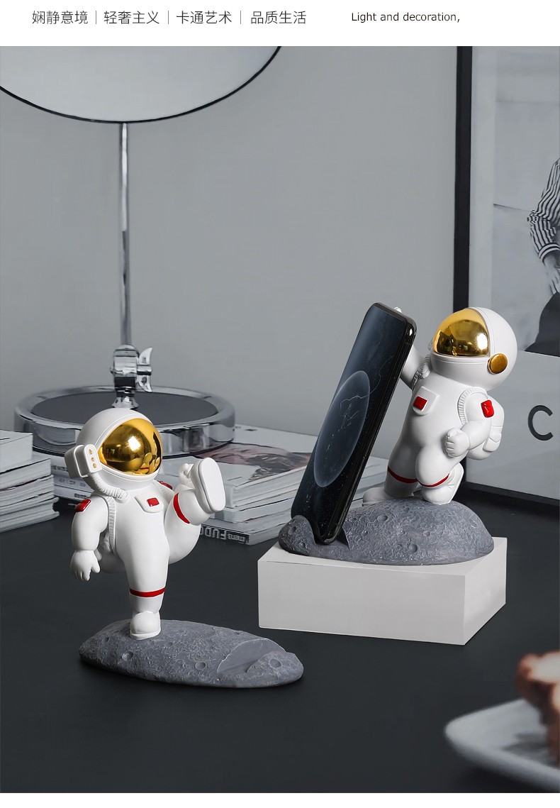 Cute Creative Spaceman Astronaut Mobile Phone Holder Small Ornaments Desktop Home iPad Tablet Support Decorations Cute Creative Spaceman Astronaut Mobile Phone Holder Small Ornaments Desktop Home iPad Tablet Support Decorations
