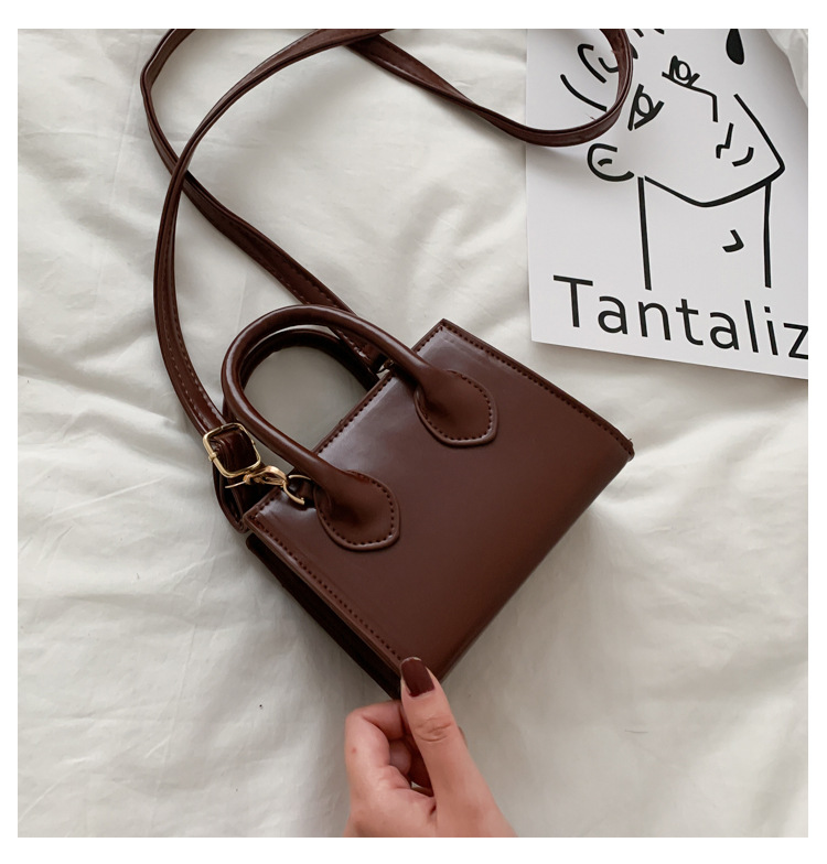 Summer Popular Bag 2020 New Trendy Korean Women Bag Mini Shoulder Crossbody Ins All-Matching Western Style Small Square Bag Summer Popular Bag 2020 New Trendy Korean Women Bag Mini Shoulder Crossbody Ins All-Matching Western Style Small Square Bag