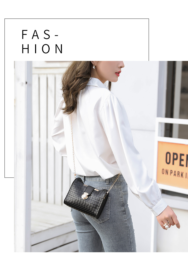 One Piece Dropshipping 2020 Winter Korean Style Cat Ear Woven Lock Chain Color Matching Small Square Bag Shoulder Crossbody Women Bag One Piece Dropshipping 2020 Winter Korean Style Cat Ear Woven Lock Chain Color Matching Small Square Bag Shoulder Crossbody Women Bag