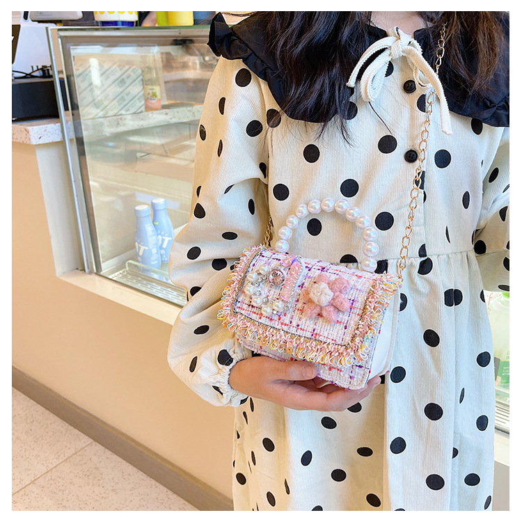 New Princess Bag Cute Little Girl Pearl Hand Bag Cartoon Decorative Crossbody Bag Children Coin Purse Shoulder Bag New Princess Bag Cute Little Girl Pearl Hand Bag Cartoon Decorative Crossbody Bag Children Coin Purse Shoulder Bag
