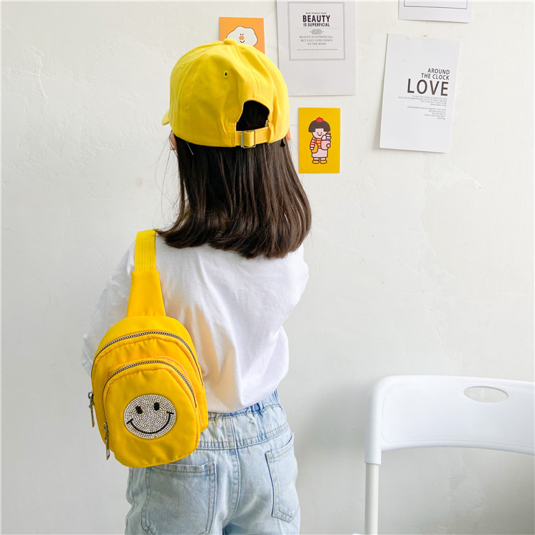 2021 Summer New Children's Bags Oxford Cloth Diamond Smiley Face Slanted Chest Bag Boys and Girls Fashion Shoulder Coin Purse 2021 Summer New Children's Bags Oxford Cloth Diamond Smiley Face Slanted Chest Bag Boys and Girls Fashion Shoulder Coin Purse