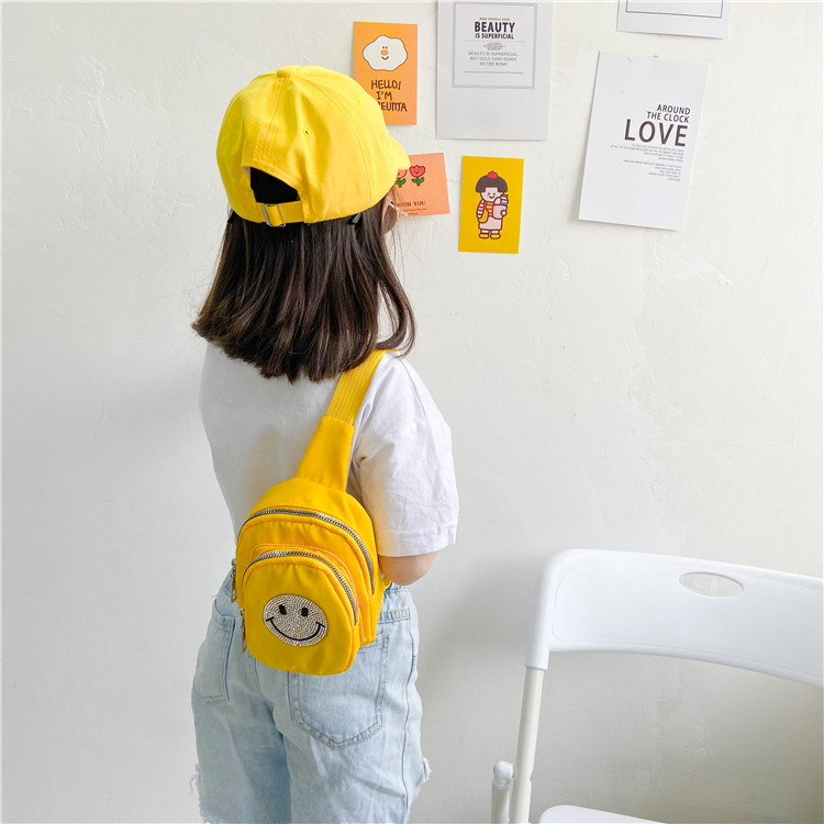 2021 Summer New Children's Bags Oxford Cloth Diamond Smiley Face Slanted Chest Bag Boys and Girls Fashion Shoulder Coin Purse 2021 Summer New Children's Bags Oxford Cloth Diamond Smiley Face Slanted Chest Bag Boys and Girls Fashion Shoulder Coin Purse