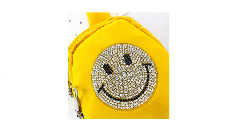 2021 Summer New Children's Bags Oxford Cloth Diamond Smiley Face Slanted Chest Bag Boys and Girls Fashion Shoulder Coin Purse 2021 Summer New Children's Bags Oxford Cloth Diamond Smiley Face Slanted Chest Bag Boys and Girls Fashion Shoulder Coin Purse