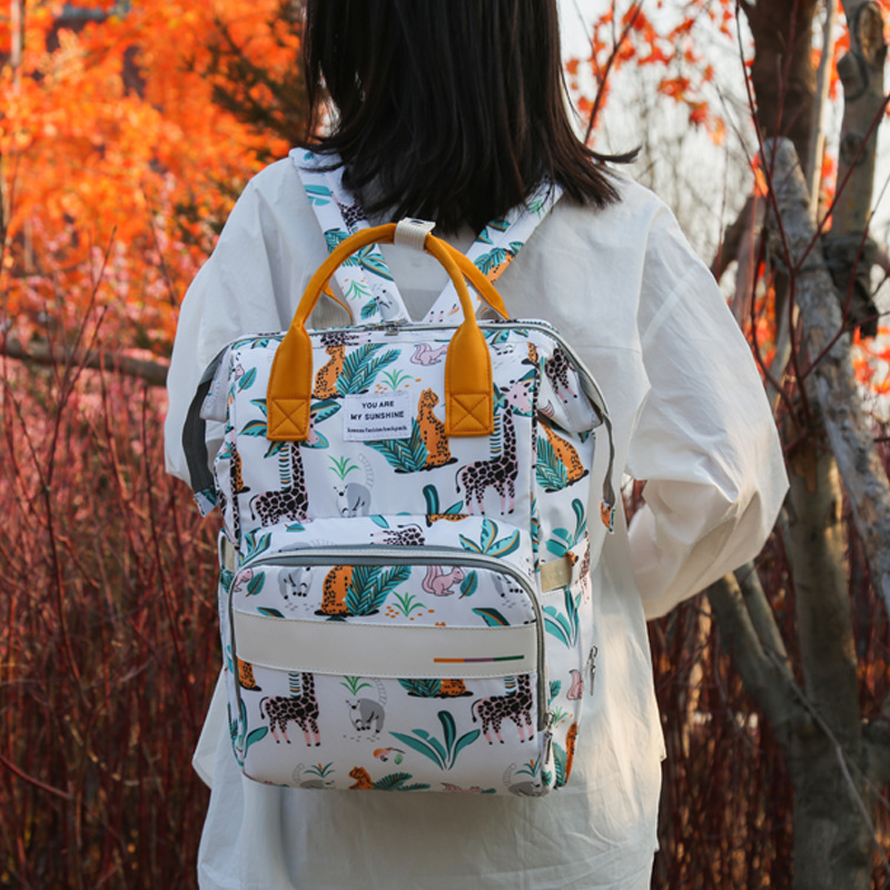 New Handbags for Moms Baby Diaper Bag Thermal Insulation Milk Insulated Bag Multifunctional Mom Bag Large Capacity Printed Backpack for Women