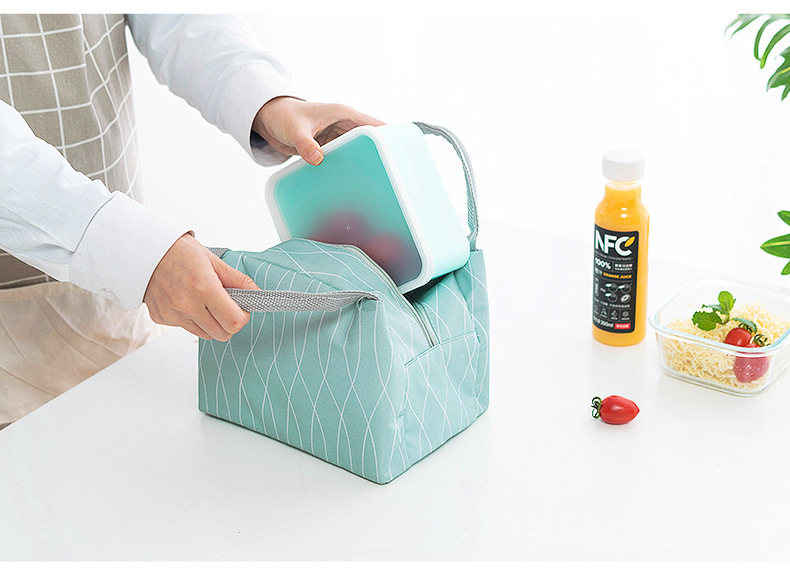 2021 Simple Insulation Cold-Keeping Square Portable Lunch Bag Factory Direct Sales Oxford Cloth Printing Insulated Bag 2021 Simple Insulation Cold-Keeping Square Portable Lunch Bag Factory Direct Sales Oxford Cloth Printing Insulated Bag