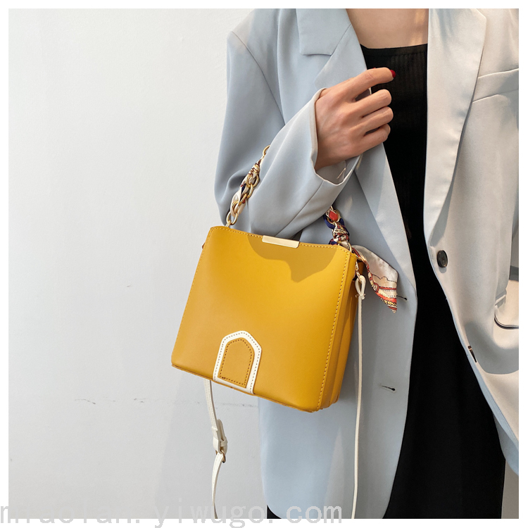 Station Bag for Women 2021 New Popular Online Red Fashion All-Match Mini Small Cross Body Bag Commuter Bucket Bag Ins Station Bag for Women 2021 New Popular Online Red Fashion All-Match Mini Small Cross Body Bag Commuter Bucket Bag Ins