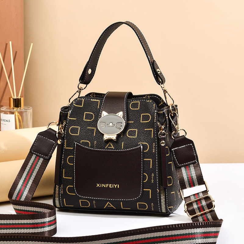 Bucket bag 2021 new fashion women&#039;s bag Korean version net red small bag portable one shoulder diagonal bag