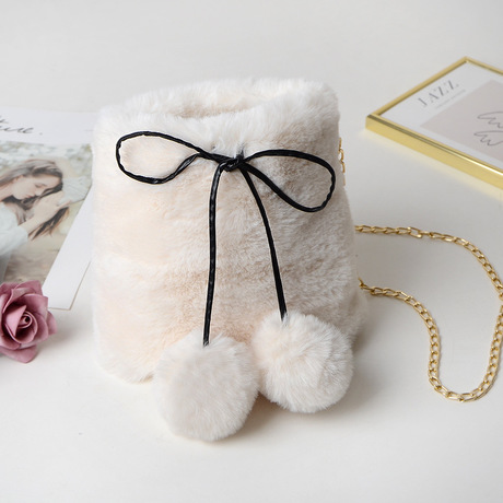 Express plush bucket bag ladies new one - shoulder tote bag in imitation fur Korean version bucket bag in autumn/winter new