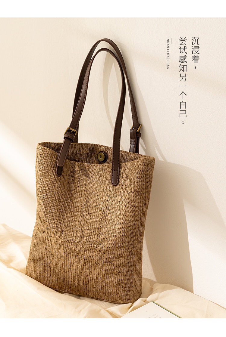 2020 Autumn New Woven Bucket Bag Large Capacity Fashion Tote Bag Shoulder Handbag Commuter Bag
