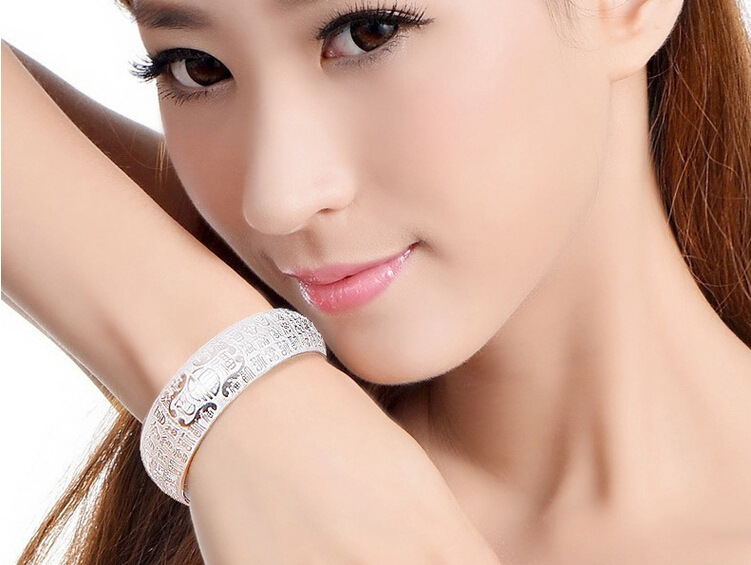 36G Pure Silver 999 Pure Silver/Sterling Silver Wanfu Bracelet Smooth Opening Silver Fu Bracelet Bracelet 36G Pure Silver 999 Pure Silver/Sterling Silver Wanfu Bracelet Smooth Opening Silver Fu Bracelet Bracelet
