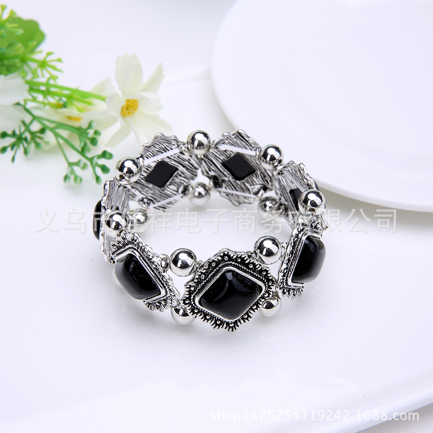 2017 European and American Foreign Trade Popular Bohemian Retro Bracelet Turquoise Imitation Thai Silver Bracelet Jewelry Wholesale