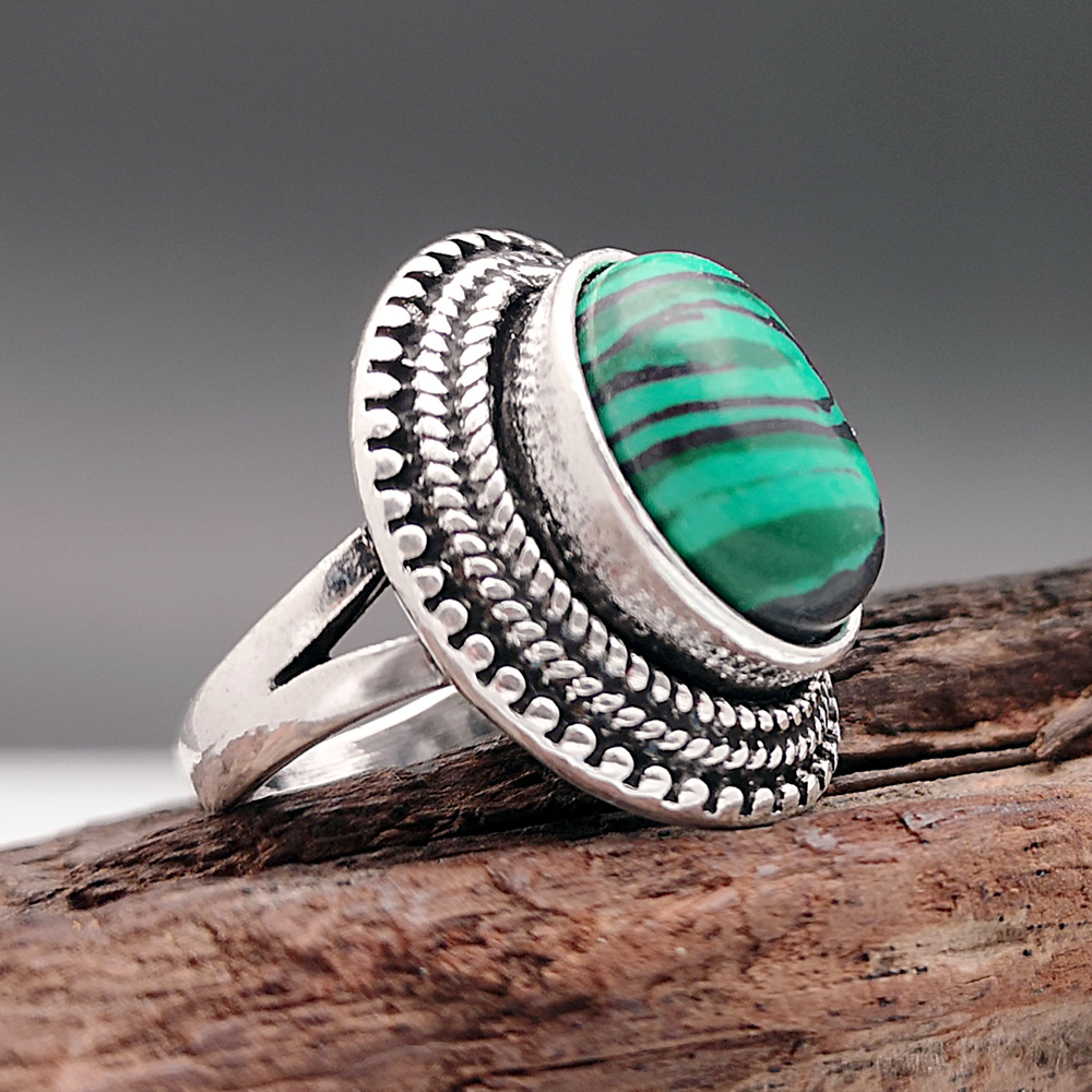 Rongyu Cross-Border New Bracelet Inlaid Watermelon Green Malachite Ring European and American 925 Antique Silver Natural Stone Ring Rongyu Cross-Border New Bracelet Inlaid Watermelon Green Malachite Ring European and American 925 Antique Silver Natural Stone Ring