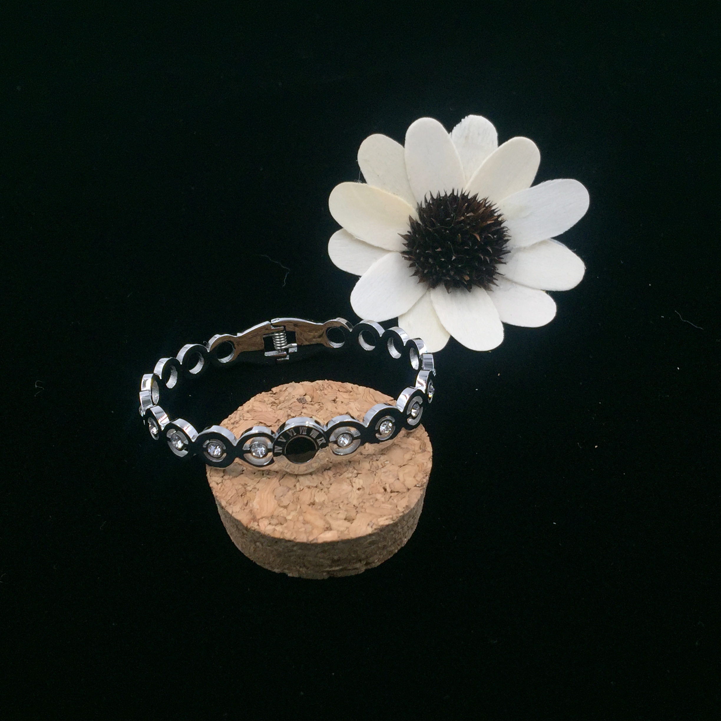 Fashion Trend 316L Stainless Steel Spherical Hollow Silver Bracelet