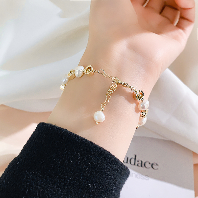 Baroque Freshwater Pearl Crystal Bracelet Bracelet Ins Niche Design Korean Internet Celebrity Handmade Beaded Bracelet Baroque Freshwater Pearl Crystal Bracelet Bracelet Ins Niche Design Korean Internet Celebrity Handmade Beaded Bracelet