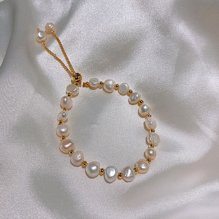 Baroque Freshwater Pearl Crystal Bracelet Bracelet Ins Niche Design Korean Internet Celebrity Handmade Beaded Bracelet Baroque Freshwater Pearl Crystal Bracelet Bracelet Ins Niche Design Korean Internet Celebrity Handmade Beaded Bracelet