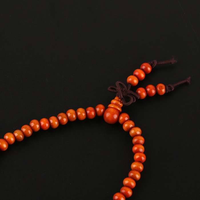 108-p yellow sandal bracelet 108-p yellow sandal bracelet