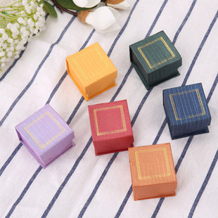 Spot supply of large circle yellow cloth window bracelet bracelet box jewelry box manufacturers direct wholesale Spot supply of large circle yellow cloth window bracelet bracelet box jewelry box manufacturers direct wholesale