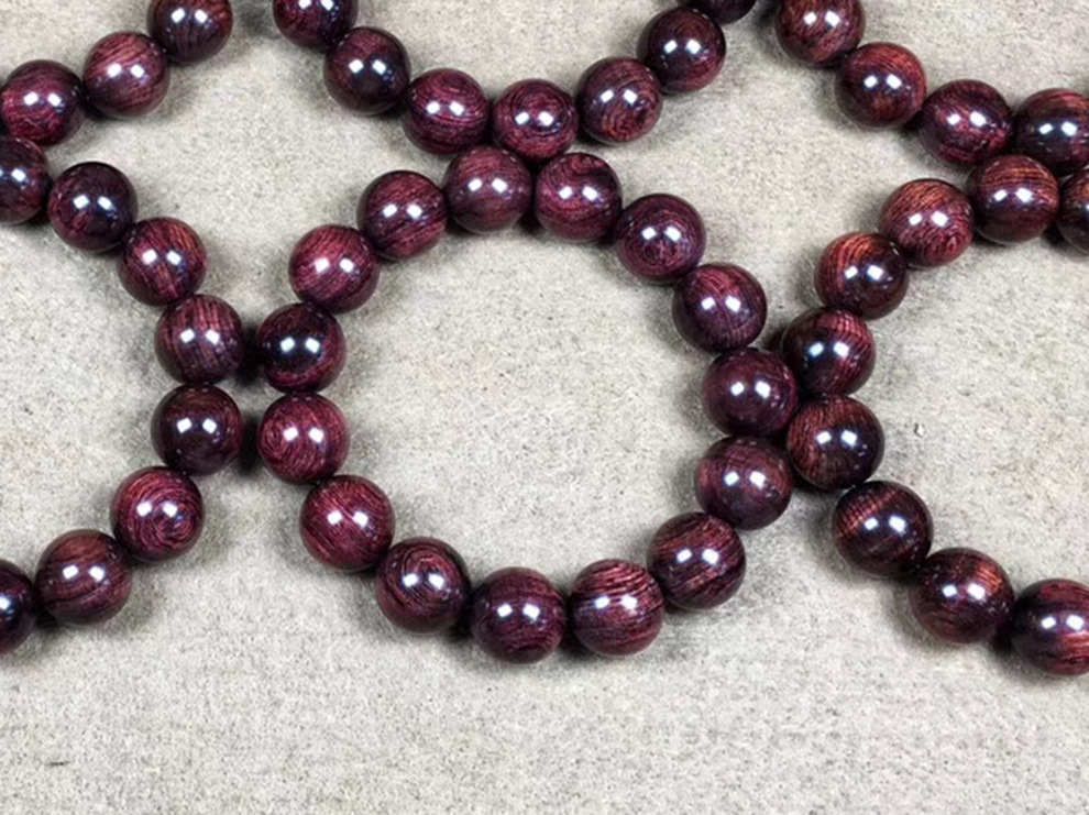 Hainan Scented Rosewood Bracelet 2.0 Face-to-Eye Purple Pear Old Materials Men's and Women's 108 Sea Yellow Beads Bracelet