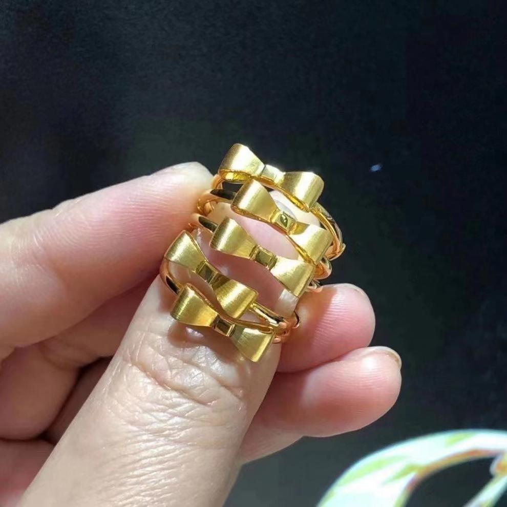 Carmano 18K Gold Small Bowknot Ring AU750 Gold Yellow Women's Bracelet Simple Graceful Drainage Carmano 18K Gold Small Bowknot Ring AU750 Gold Yellow Women's Bracelet Simple Graceful Drainage