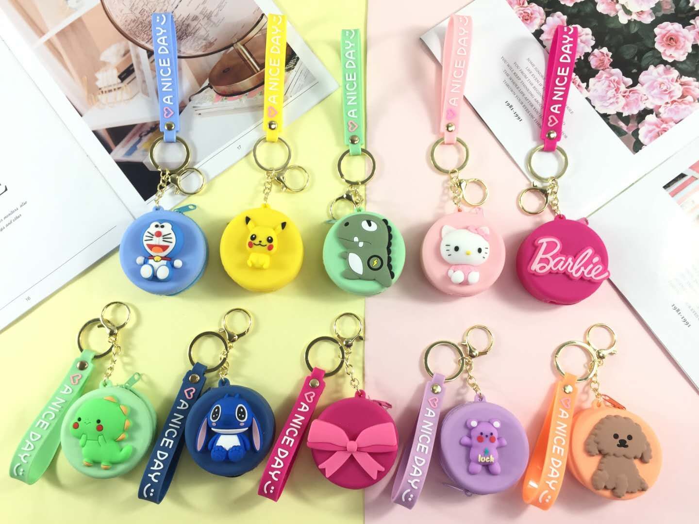 Japanese and Korean Autumn New Silicone Thumbs-up Bunny Dinosaur Coin Purse Headset Storage Japanese Wallet Wallet