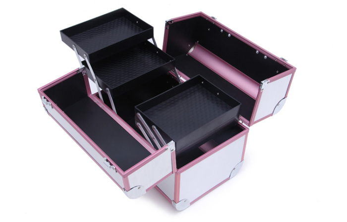 Fashion Korea aluminum cosmetic case lock button ladies suitcase bag Fashion Korea aluminum cosmetic case lock button ladies suitcase bag