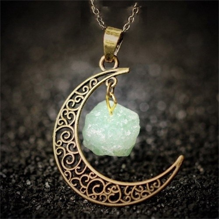 Foreign Trade Retro Moon Alloy Sweater Chain European and American Style Jewelry Natural Stone Crystal Necklace for Women Amazon Ornament Foreign Trade Retro Moon Alloy Sweater Chain European and American Style Jewelry Natural Stone Crystal Necklace for Women Amazon Ornament