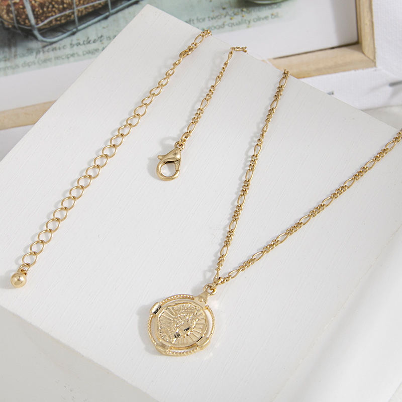European and American Foreign Trade Retro Necklace for Women Ins Cold Style Simple Clavicle Chain Instafamous Design Sense Choker Wholesale