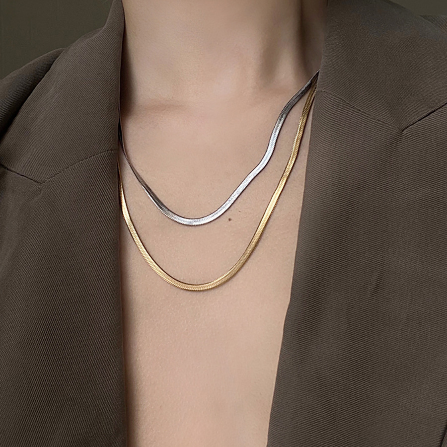 Titanium Steel Gold Plated Internet Celebrity Choker Flat Snake Bones Chain Choker Gold Necklace Ins Necklace Blade Chain Simple Clavicle Chain Titanium Steel Gold Plated Internet Celebrity Choker Flat Snake Bones Chain Choker Gold Necklace Ins Necklace Blade Chain Simple Clavicle Chain
