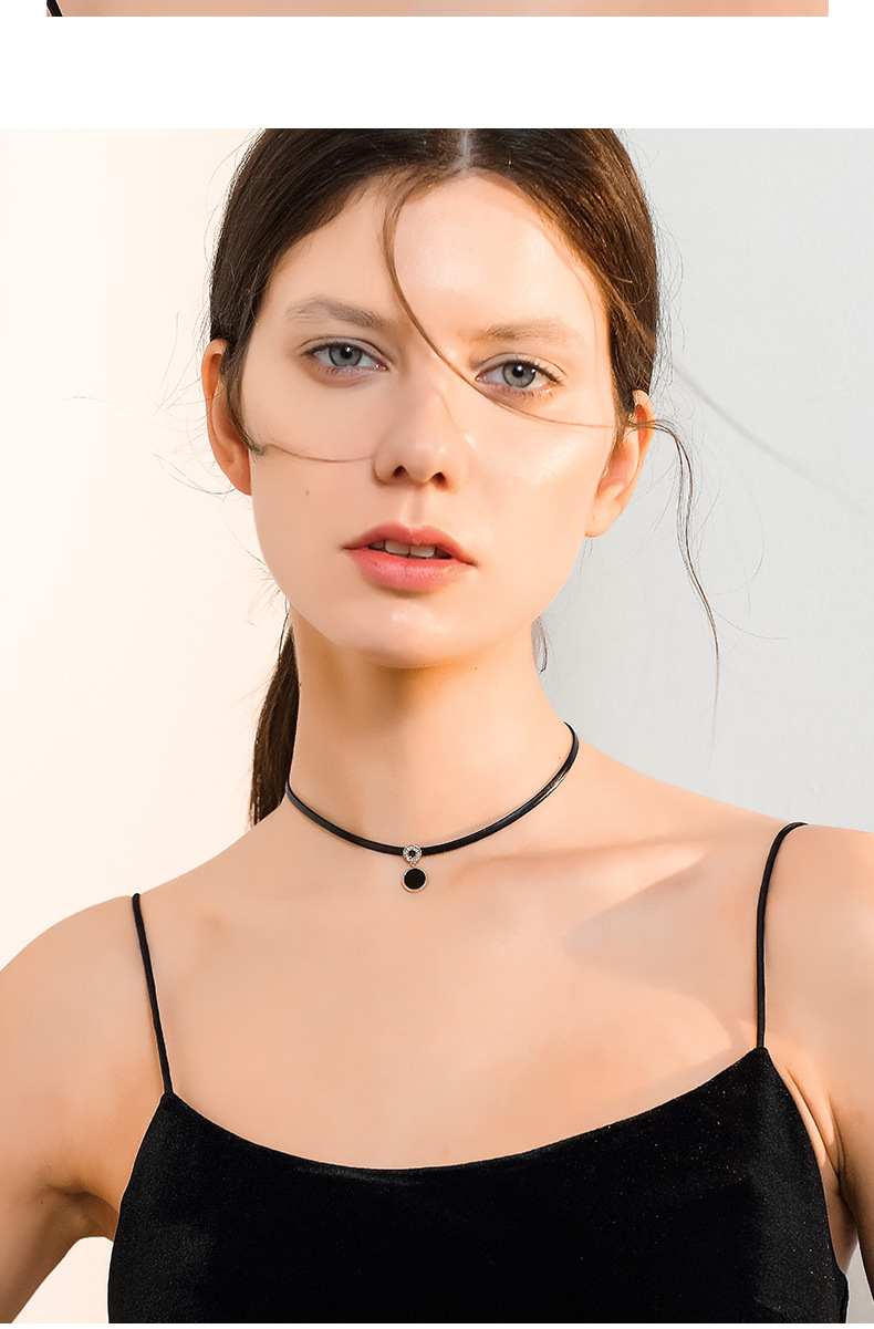 Korean Style Choker Neck Necklace Female Clavicle Chain Short Neckband Black Dark Series Internet Celebrity Decorative Necklace Tide Korean Style Choker Neck Necklace Female Clavicle Chain Short Neckband Black Dark Series Internet Celebrity Decorative Necklace Tide