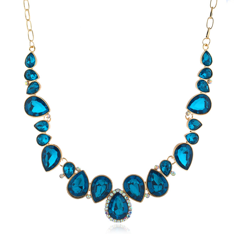 European and American exaggerated necklace collarbone chain short style female decorative necklace drop set diamond alloy jewelry wholesale choker European and American exaggerated necklace collarbone chain short style female decorative necklace drop set diamond alloy jewelry wholesale choker