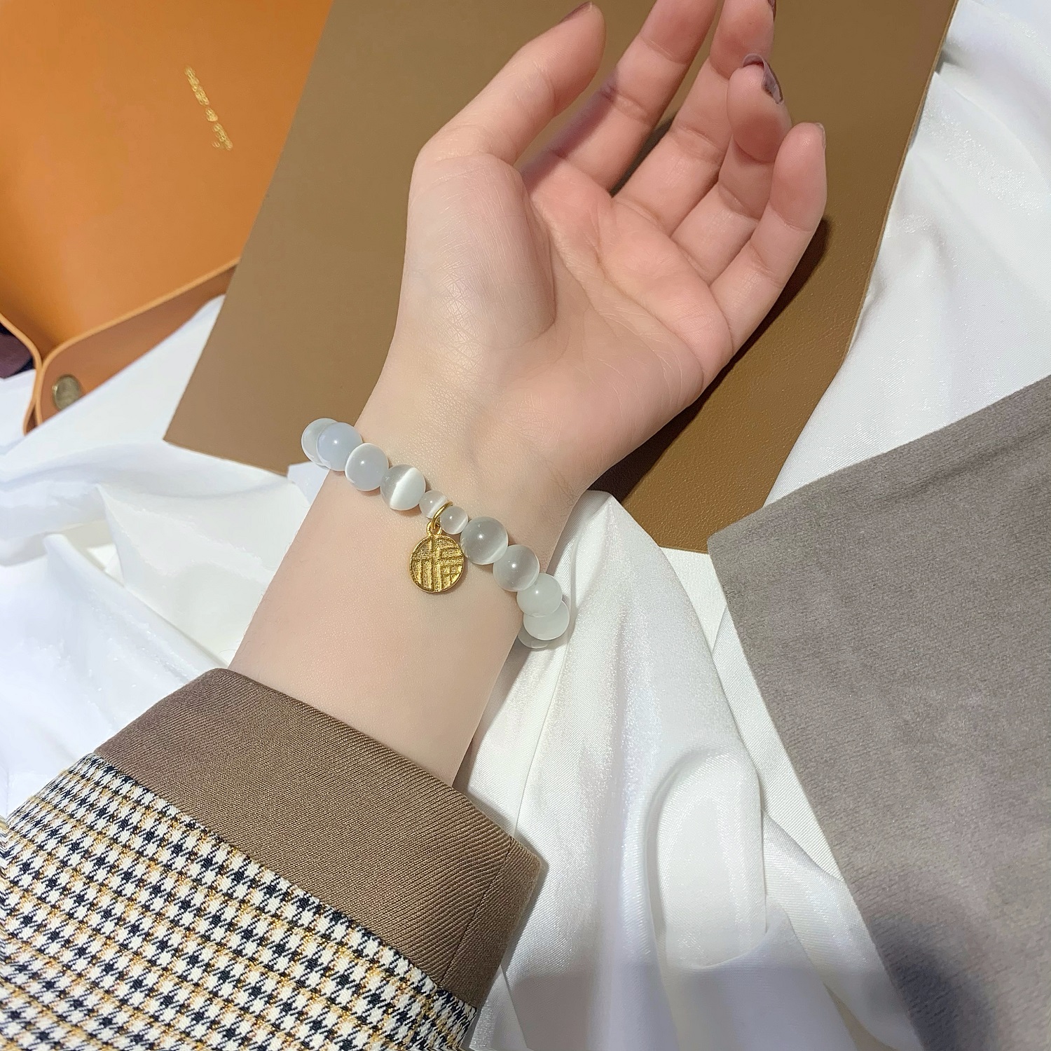 All-Match Lucky Pendant Placer Gold Bracelet Female No Color Fading Moonstone Lucky Cat Eye Beaded Elastic String Bracelet All-Match Lucky Pendant Placer Gold Bracelet Female No Color Fading Moonstone Lucky Cat Eye Beaded Elastic String Bracelet