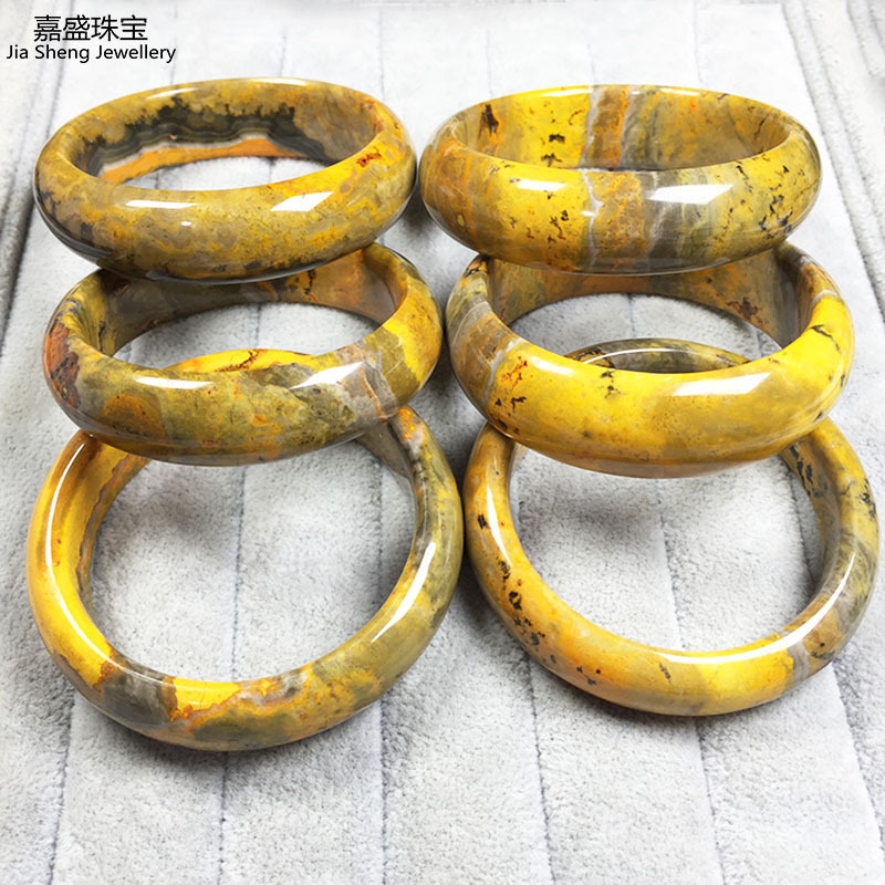 Bumblebee Stone Single Circle Three Circle Pendant Bracelet round Brand Hexagon Prism Pyramid Skull Butterfly 1 Yuan Special Shot