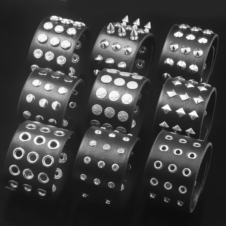 Rivet Skull Personality Barbed Rivet Self-Defense Punk Bracelet Men&#039;s and Women&#039;s Bracelet Rock Accessories Leather Bracelet