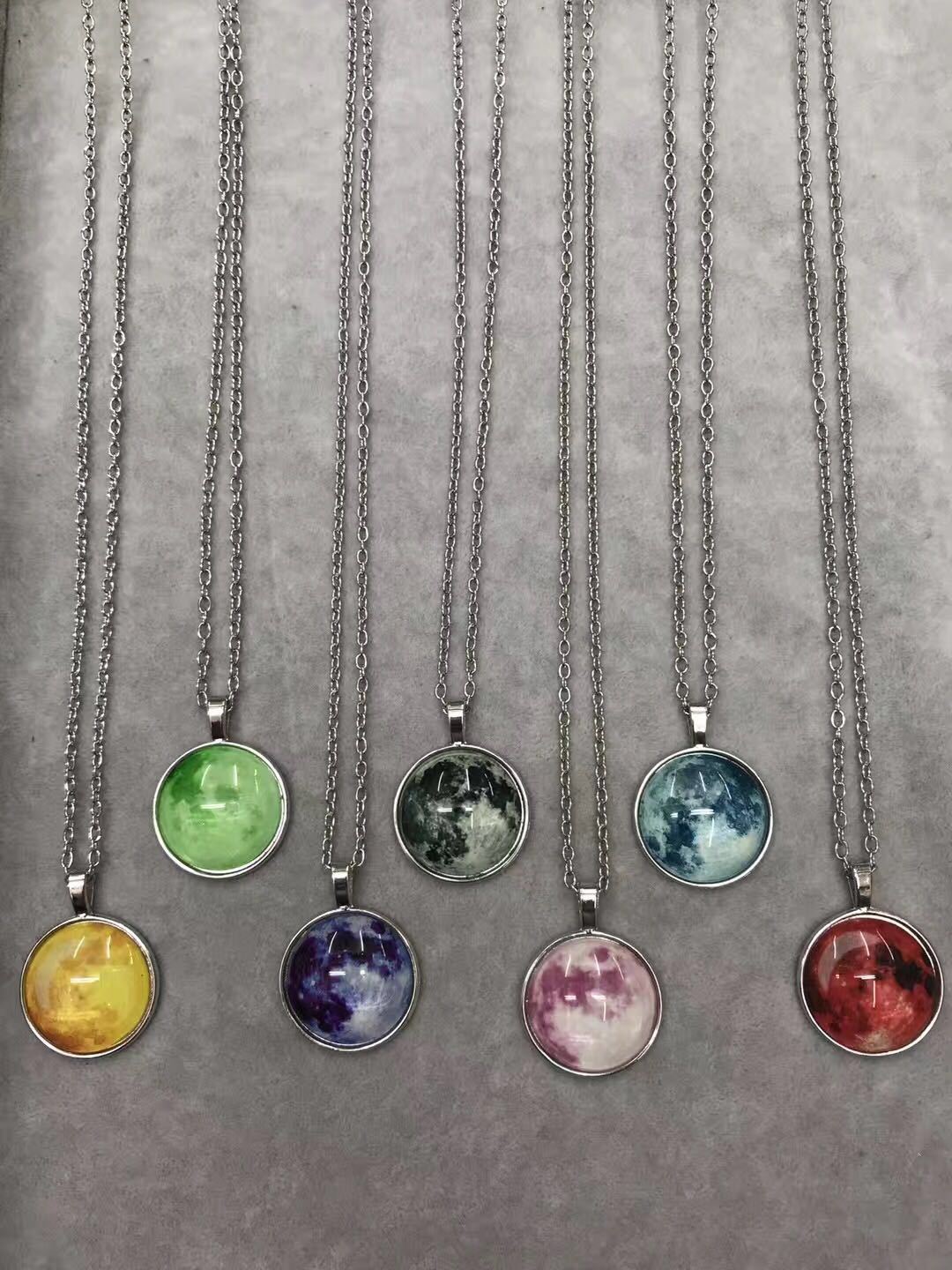 Foreign Trade Hot Sale Luminous Gemstone Necklace Universe Dream Starry Sky Time Gem Cabochon Necklace Personality Light-Emitting Pendant Foreign Trade Hot Sale Luminous Gemstone Necklace Universe Dream Starry Sky Time Gem Cabochon Necklace Personality Light-Emitting Pendant