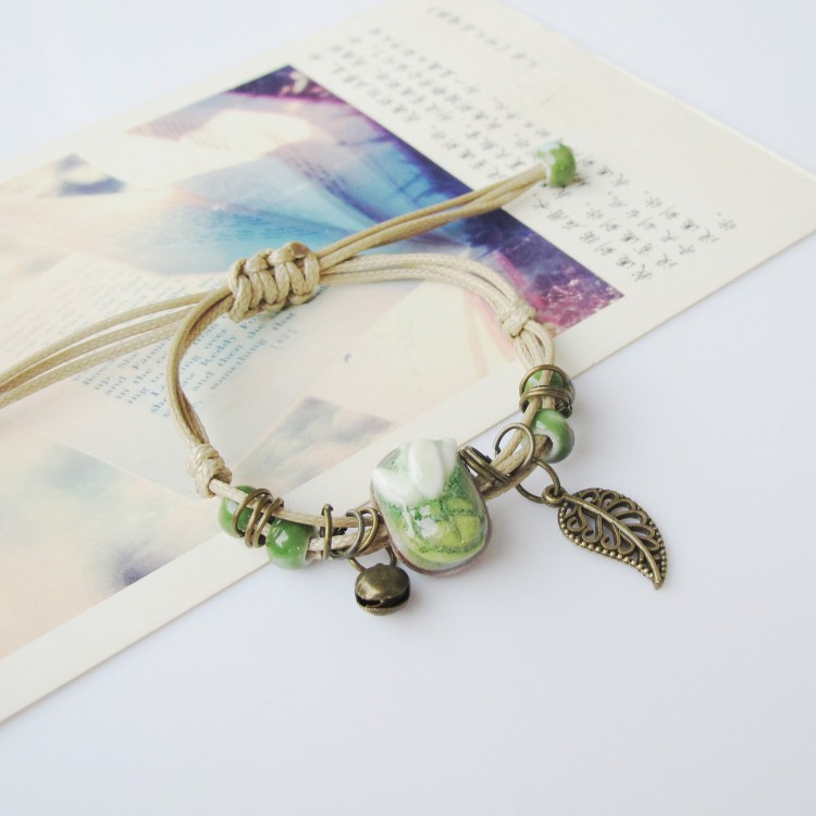 Handmade Weaving Ethnic Style Jingdezhen Ceramic Flower Bracelet Female Student Mori Style Birthday Gift Small Jewelry Wholesale Handmade Weaving Ethnic Style Jingdezhen Ceramic Flower Bracelet Female Student Mori Style Birthday Gift Small Jewelry Wholesale