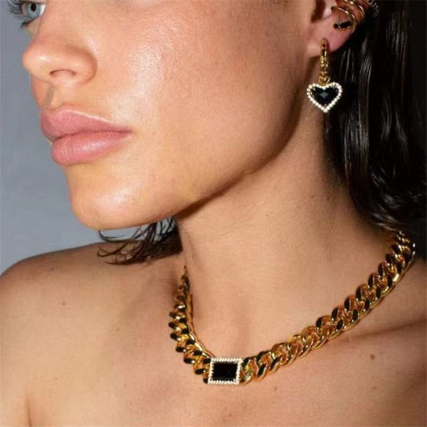 Black Agate Malachite Copper Plating 18K Gold Temperament Stud Earrings High Quality Women's New Love Pendant Earrings Retro