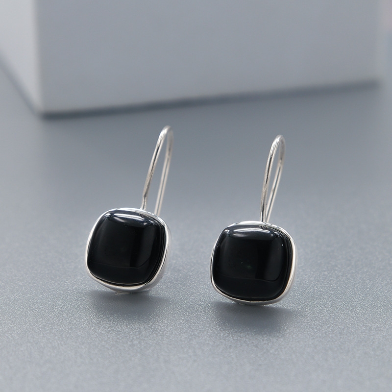 New S925 Silver Black Agate Square Stud Earrings for Women Simple Ethnic Style All-Match Fashion Earrings Eardrops Ear-Caring New S925 Silver Black Agate Square Stud Earrings for Women Simple Ethnic Style All-Match Fashion Earrings Eardrops Ear-Caring