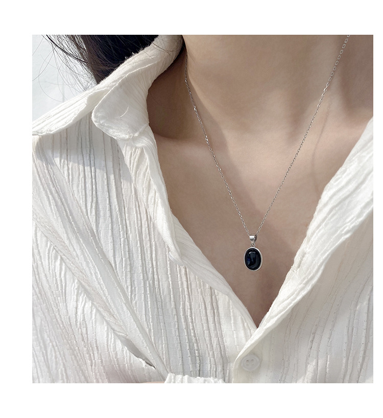 Korean Style S925 Sterling Silver Black Agate Pendant Necklace Women's Summer Light Luxury Minority Clavicle Advanced Design Simple All-Match Korean Style S925 Sterling Silver Black Agate Pendant Necklace Women's Summer Light Luxury Minority Clavicle Advanced Design Simple All-Match