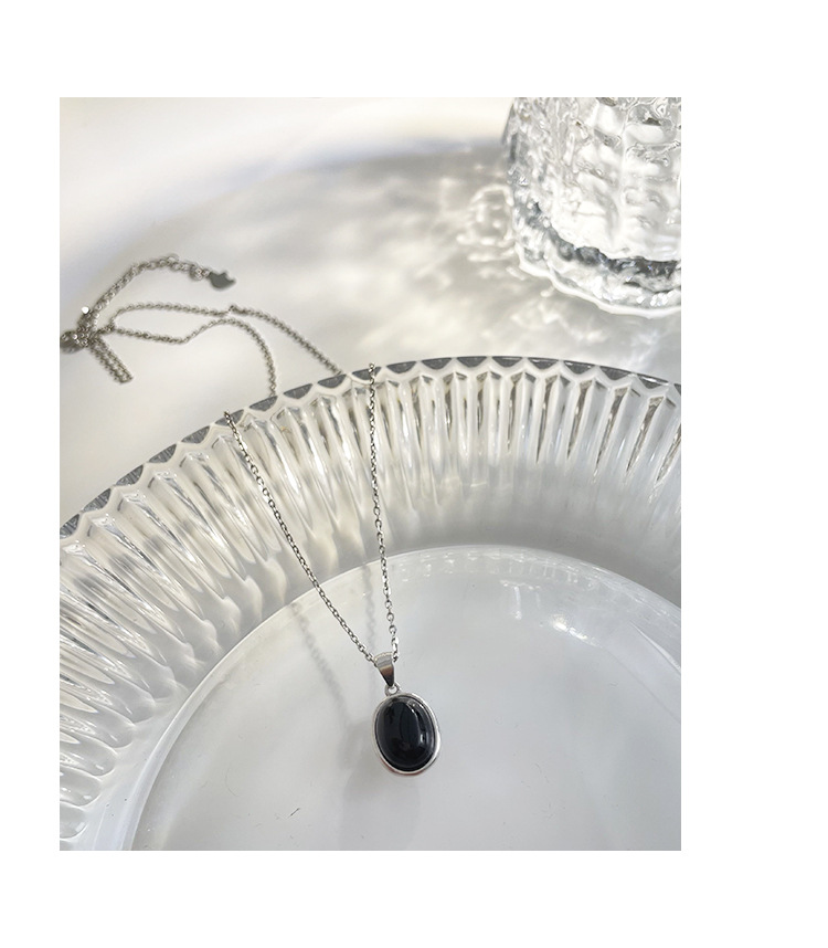Korean Style S925 Sterling Silver Black Agate Pendant Necklace Women's Summer Light Luxury Minority Clavicle Advanced Design Simple All-Match Korean Style S925 Sterling Silver Black Agate Pendant Necklace Women's Summer Light Luxury Minority Clavicle Advanced Design Simple All-Match