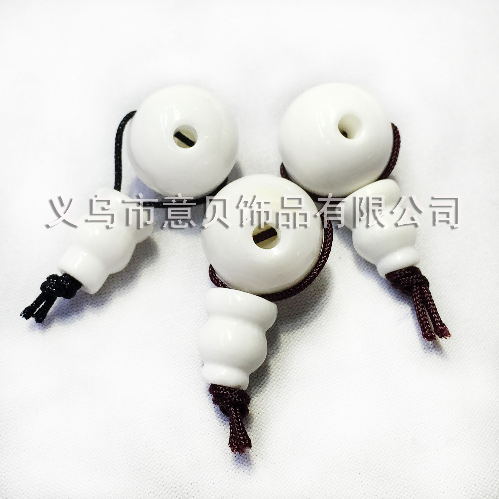 Bell coral lapis lazuli bead 16mm three-way head natural lapis lazuli Buddhist tees wholesale
