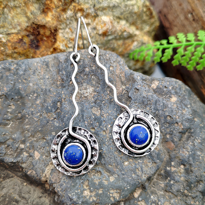 Yung yu wish hot style plated 925 vintage Thai silver hand-bent silk pendant set with blue lapis lazuli creative earrings Yung yu wish hot style plated 925 vintage Thai silver hand-bent silk pendant set with blue lapis lazuli creative earrings