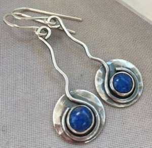 Yung yu wish hot style plated 925 vintage Thai silver hand-bent silk pendant set with blue lapis lazuli creative earrings Yung yu wish hot style plated 925 vintage Thai silver hand-bent silk pendant set with blue lapis lazuli creative earrings