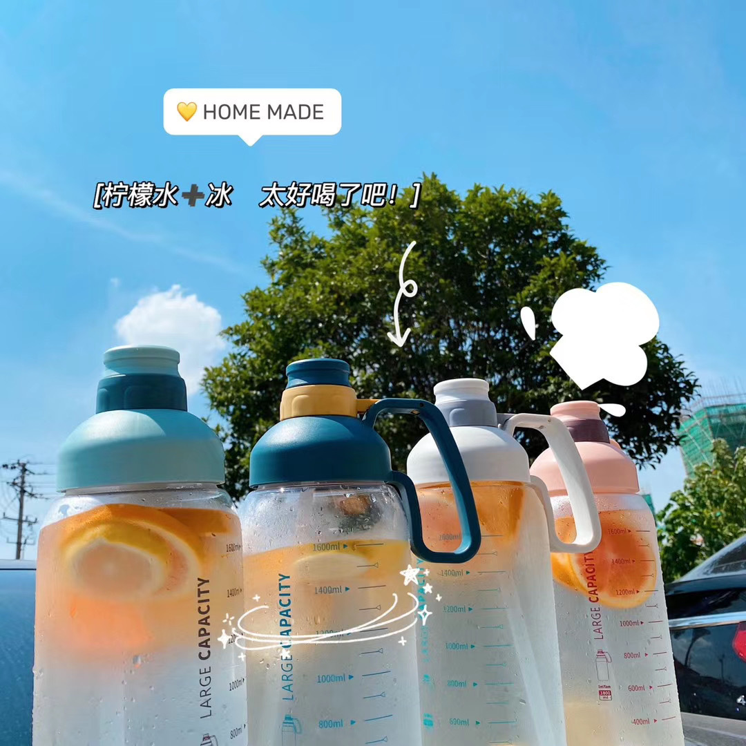 Macaron Giant Water Cup Female Portable Cup 1800ml Large Capacity Gym Outdoor Kettle with Straw