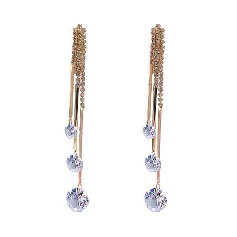 Korean Dongdaemun Same Product Earrings Beauty Fairy Temperamental All-Matching Long Purple Crystal Tassel Slim Face Earrings Korean Dongdaemun Same Product Earrings Beauty Fairy Temperamental All-Matching Long Purple Crystal Tassel Slim Face Earrings