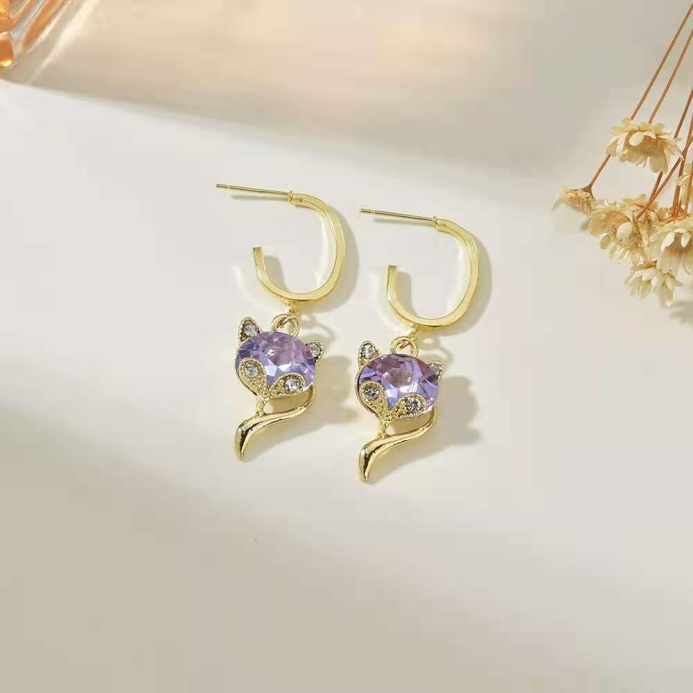 Amethyst Linghu Stud Earrings Crystal Charming Fox Sterling Silver Needle Purple Female Temperament New Fashion Freshess Earrings Amethyst Linghu Stud Earrings Crystal Charming Fox Sterling Silver Needle Purple Female Temperament New Fashion Freshess Earrings
