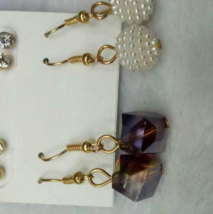 Korea earrings with purple crystal two pairs of creative jewelry female Korea earrings with purple crystal two pairs of creative jewelry female